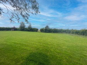 Photo 6- click for photo gallery